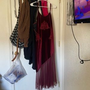 red vintage velvet bodycon prom dress